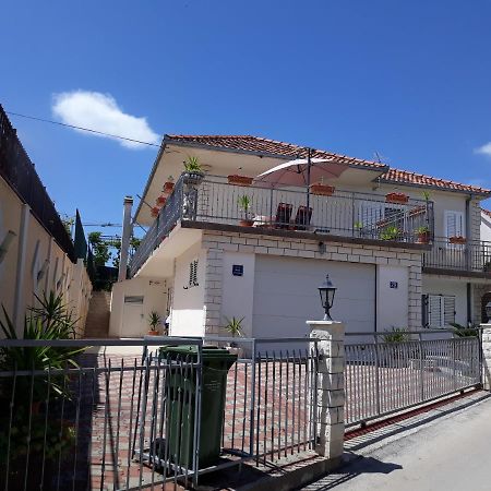 Quality Vila "Comfort" Trogir Eksteriør billede