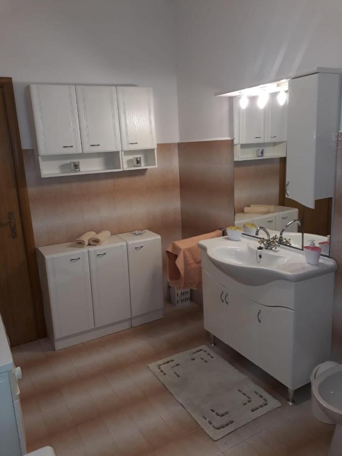 Quality Vila "Comfort" Trogir Eksteriør billede