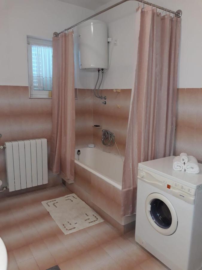 Quality Vila "Comfort" Trogir Eksteriør billede