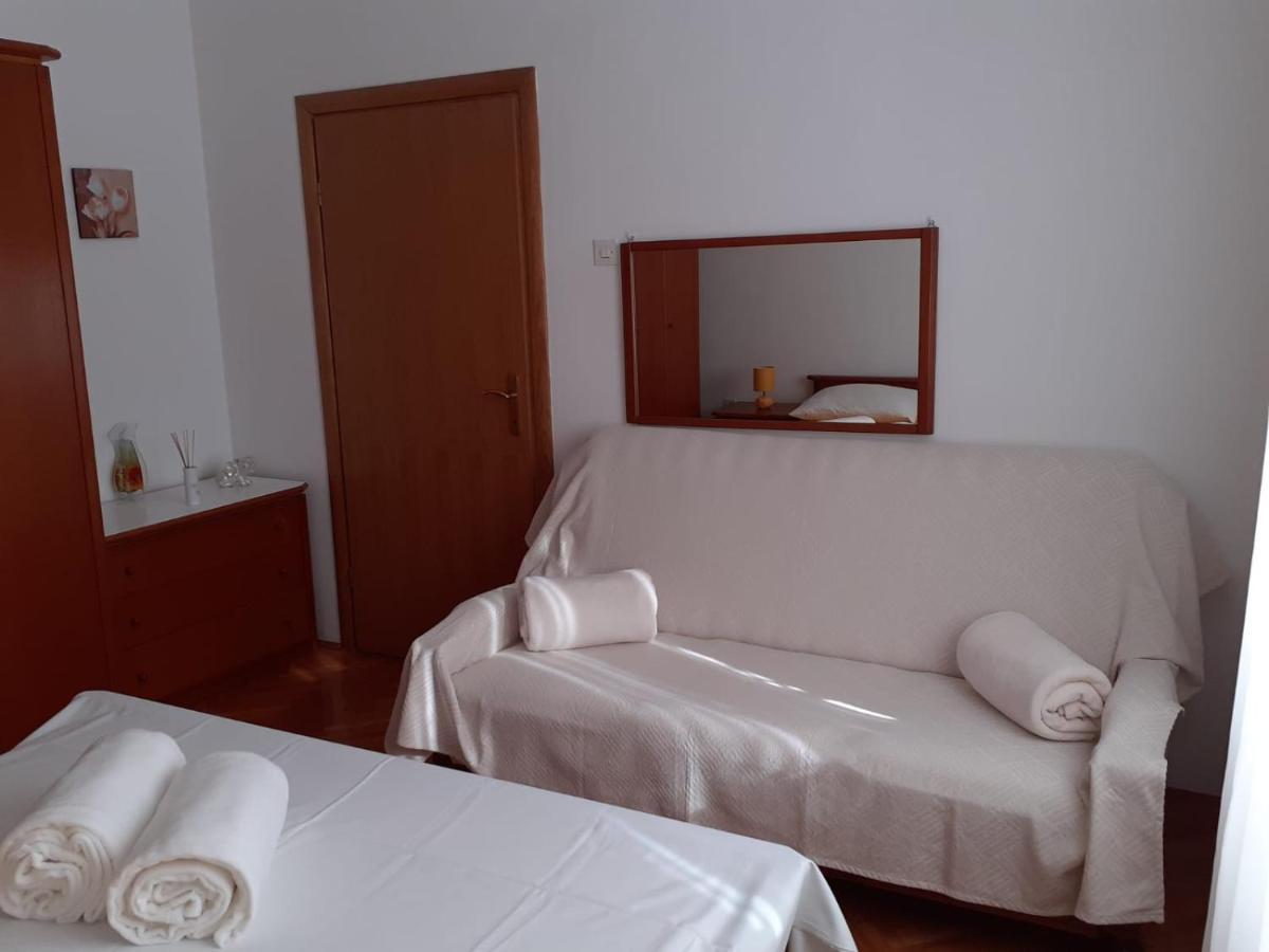 Quality Vila "Comfort" Trogir Eksteriør billede