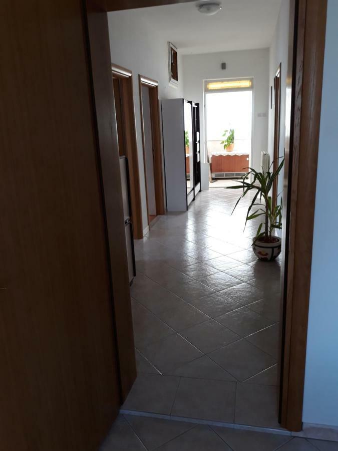 Quality Vila "Comfort" Trogir Eksteriør billede
